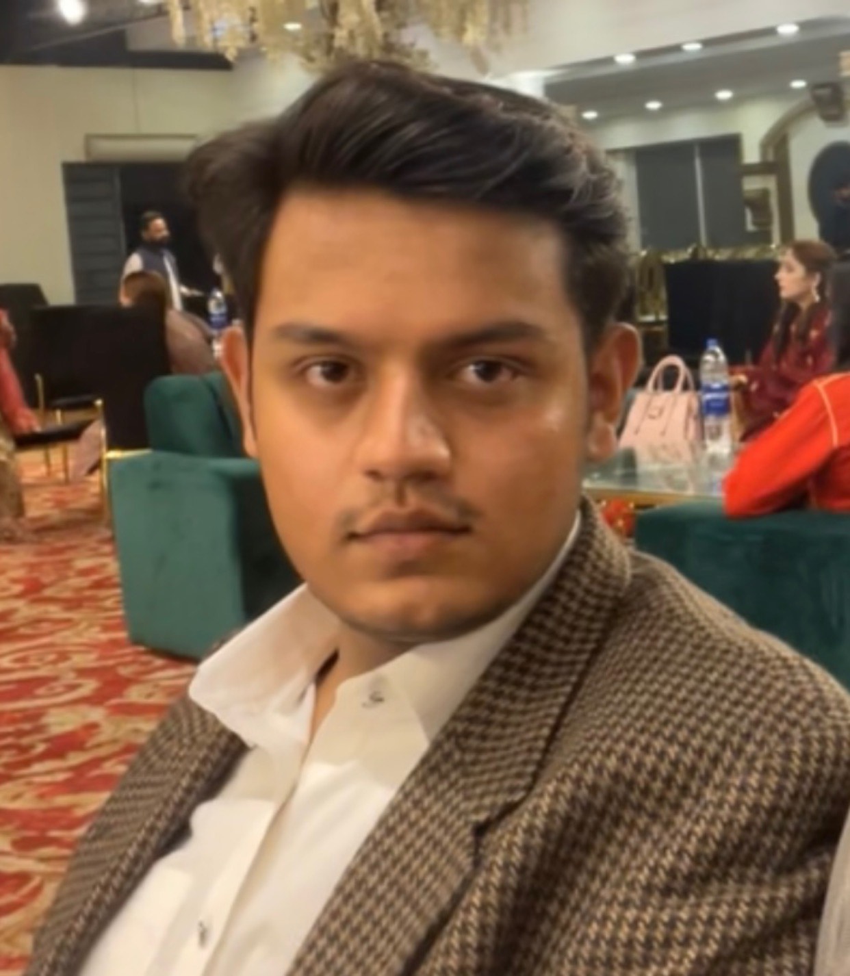 Ali